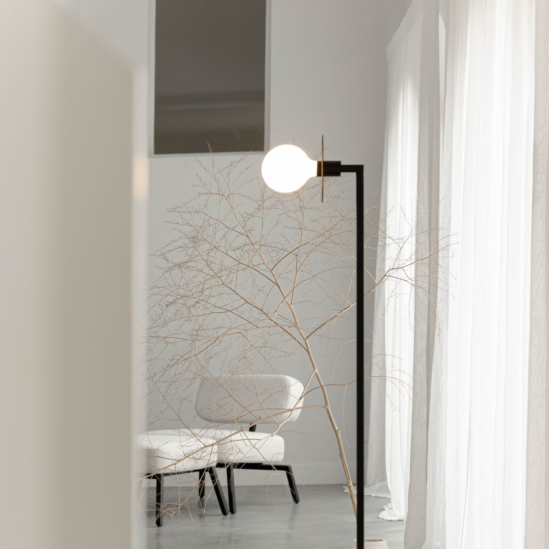 Nod Floor Lamp L black