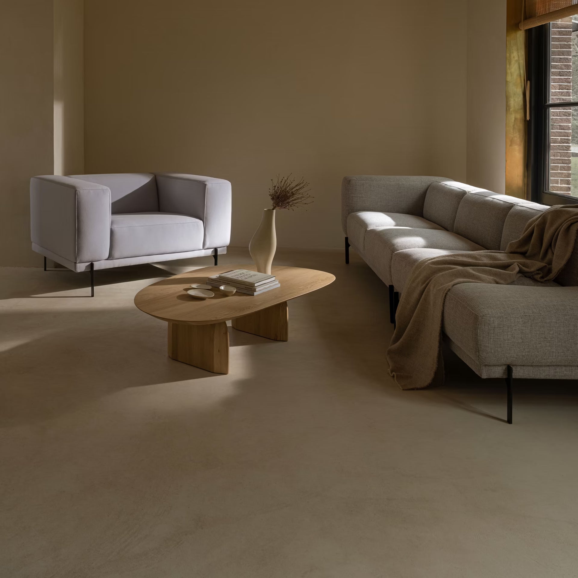 Cave armchair