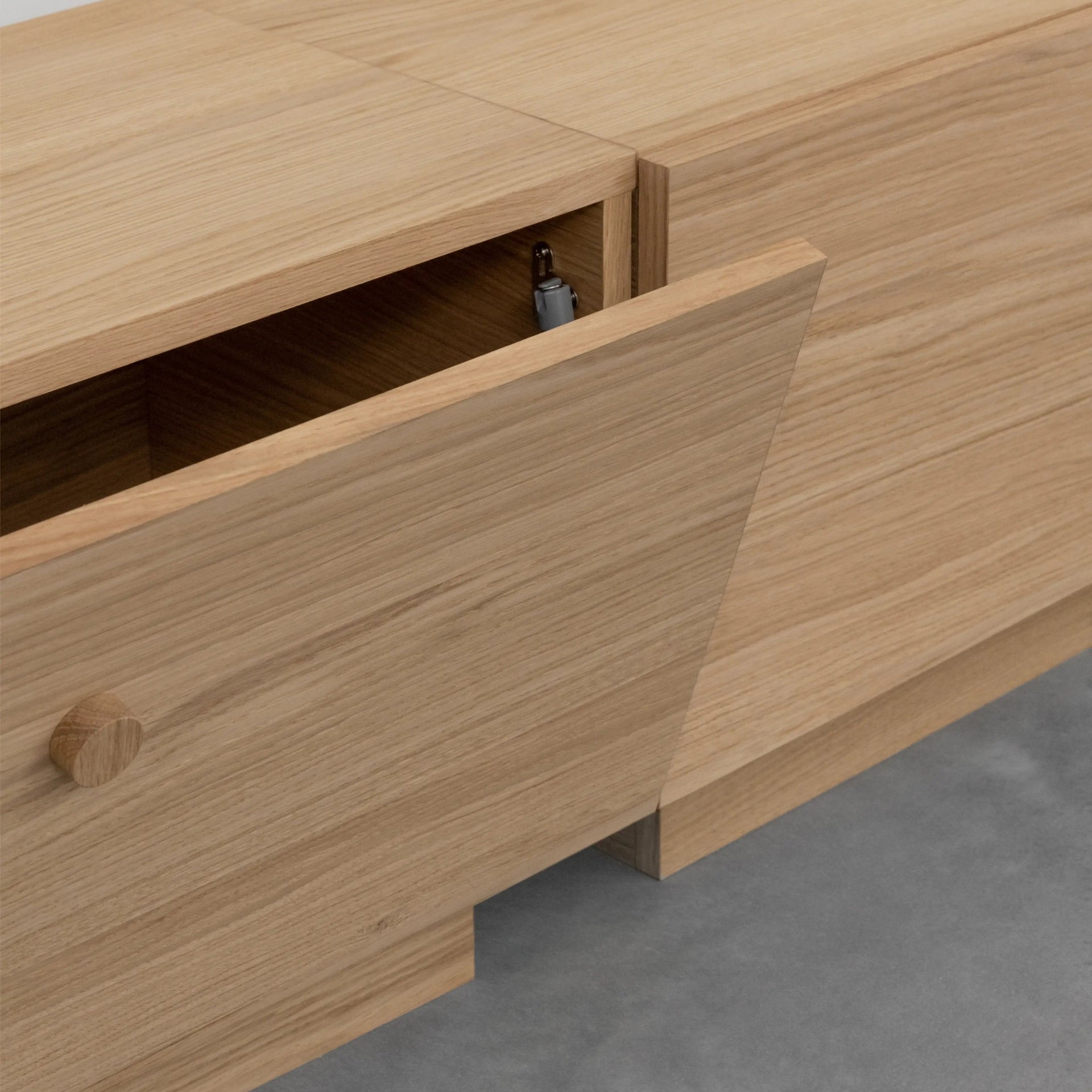 Collect Display Cabinet Medium